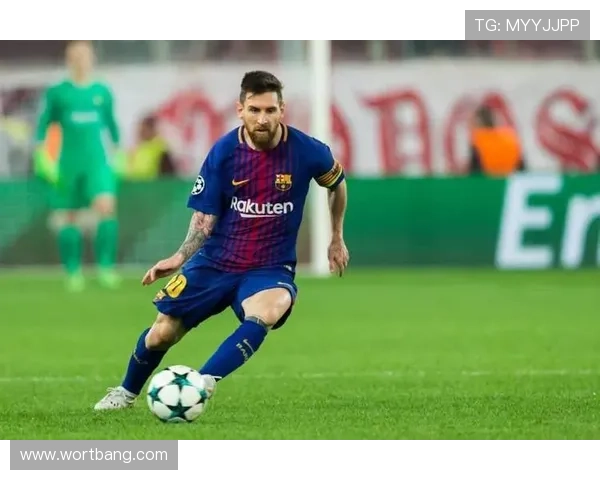 全球足球明星球员盘点精彩瞬间与经典图片回顾 全球足球明星球员盘点精彩瞬间与经典图片回顾