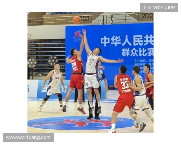 全运会篮球赛回顾:杭州队默契配合展现团队精神与竞技实力 全运会篮球赛回顾:杭州队默契配合展现团队精神与竞技实力